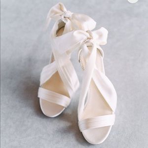 Bella Belle Kate silk wrap ivory bridal heels 9